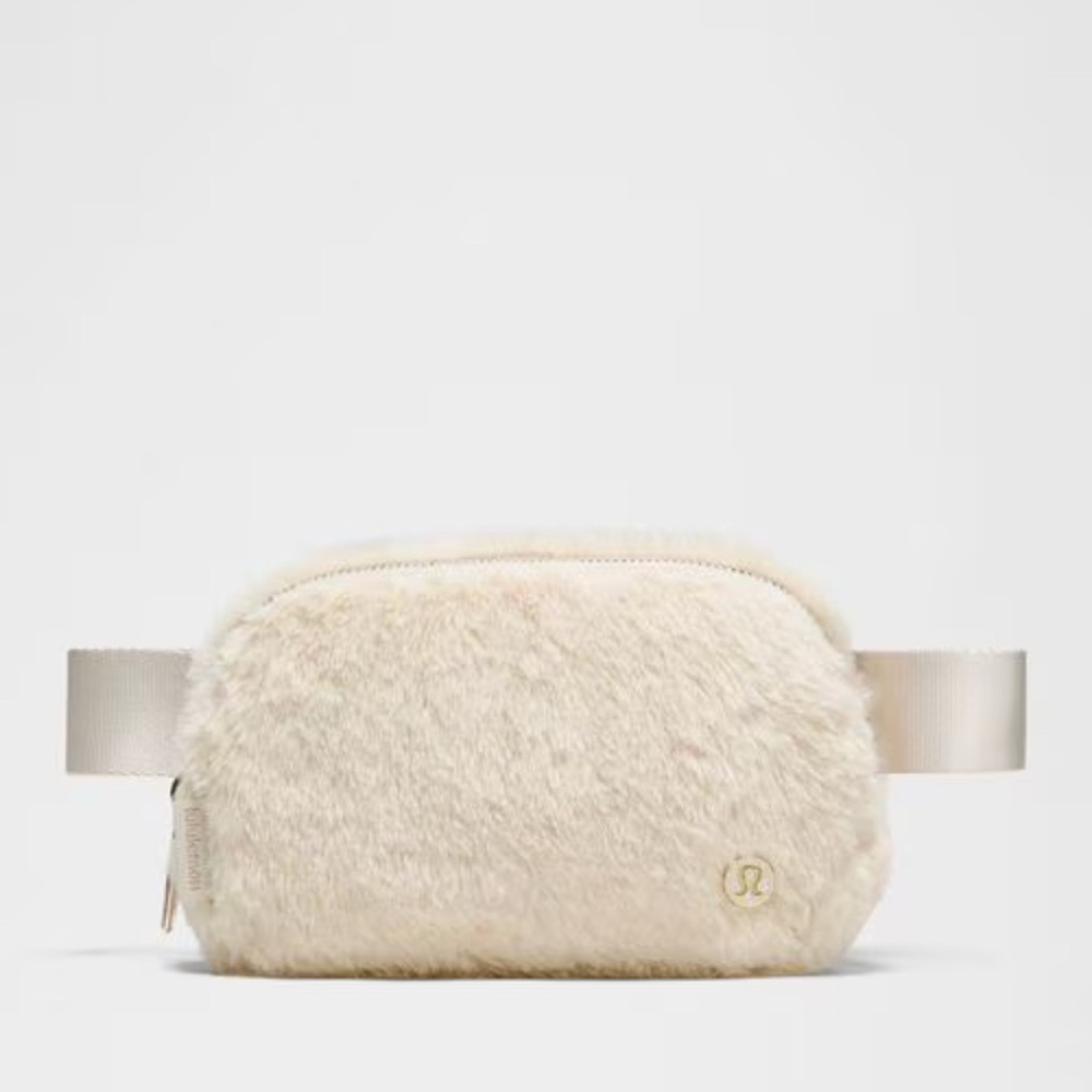 LULULEMON Everywhere Belt Bag 1L Plush Fleece/NATI/GOLD